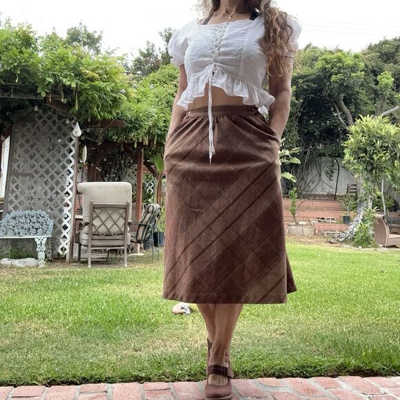vintage Red tan Tartan   Wool Blend Skirt Size 9 Petite - Picture 1 of 14